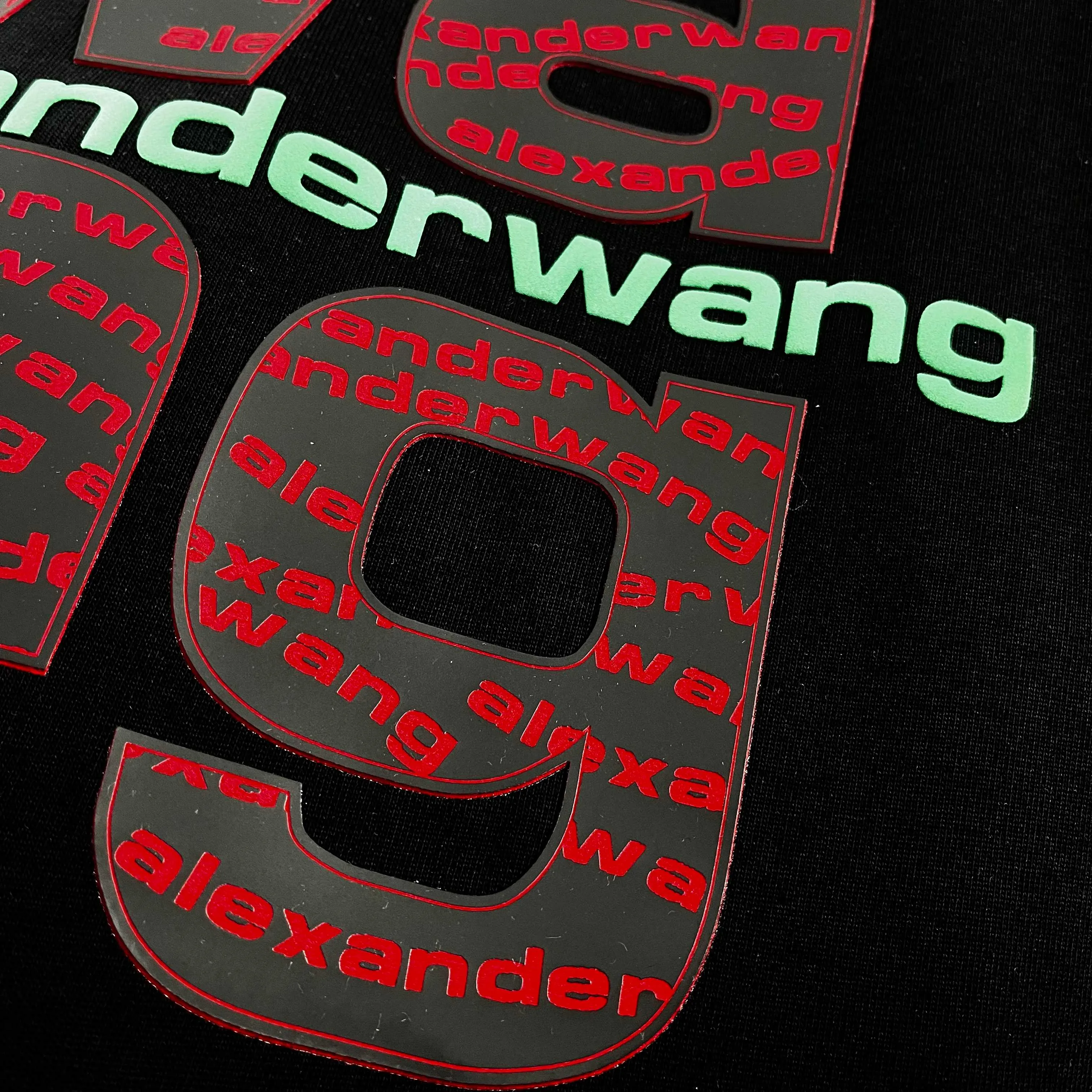 * * *alexander 2026 New Arrival Premiumwang T Same Style ：Black White Size： S （90-130 ） M （120-150 ） L （140-165 ） XL （160-180 ） XXL （180 ）